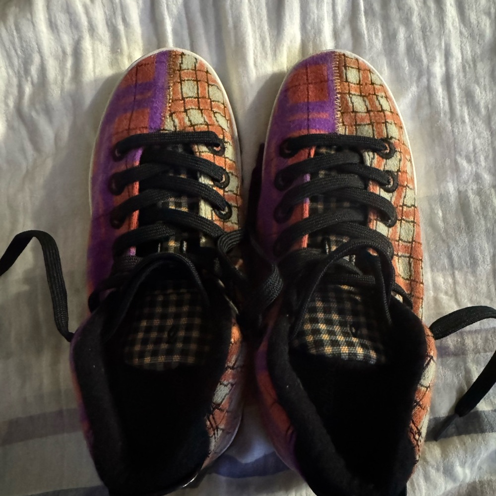 Allbirds Sneakers in Plaid with Black Laces